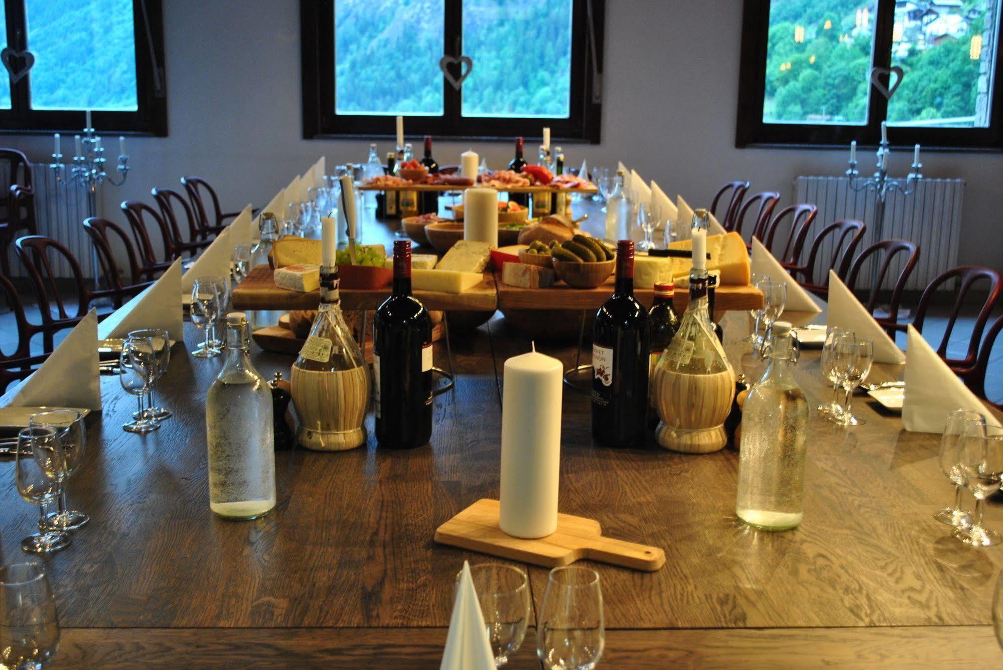 Hotell Millefiori- Alpine Event Lodge فالتورنيتش المظهر الخارجي الصورة